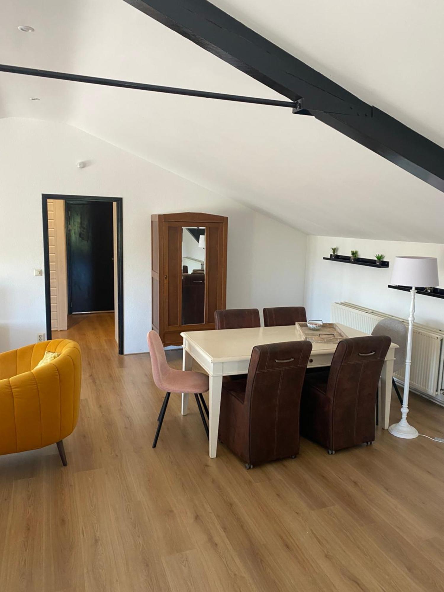 カストリクム Polderzicht Bed & Breakfast エクステリア 写真